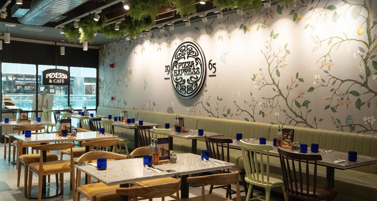 Pizza expres interior